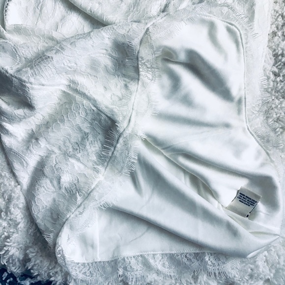 Jealous Tomato | Lace Midi Dress w/ Sexy Back | M - Picture 8 of 13